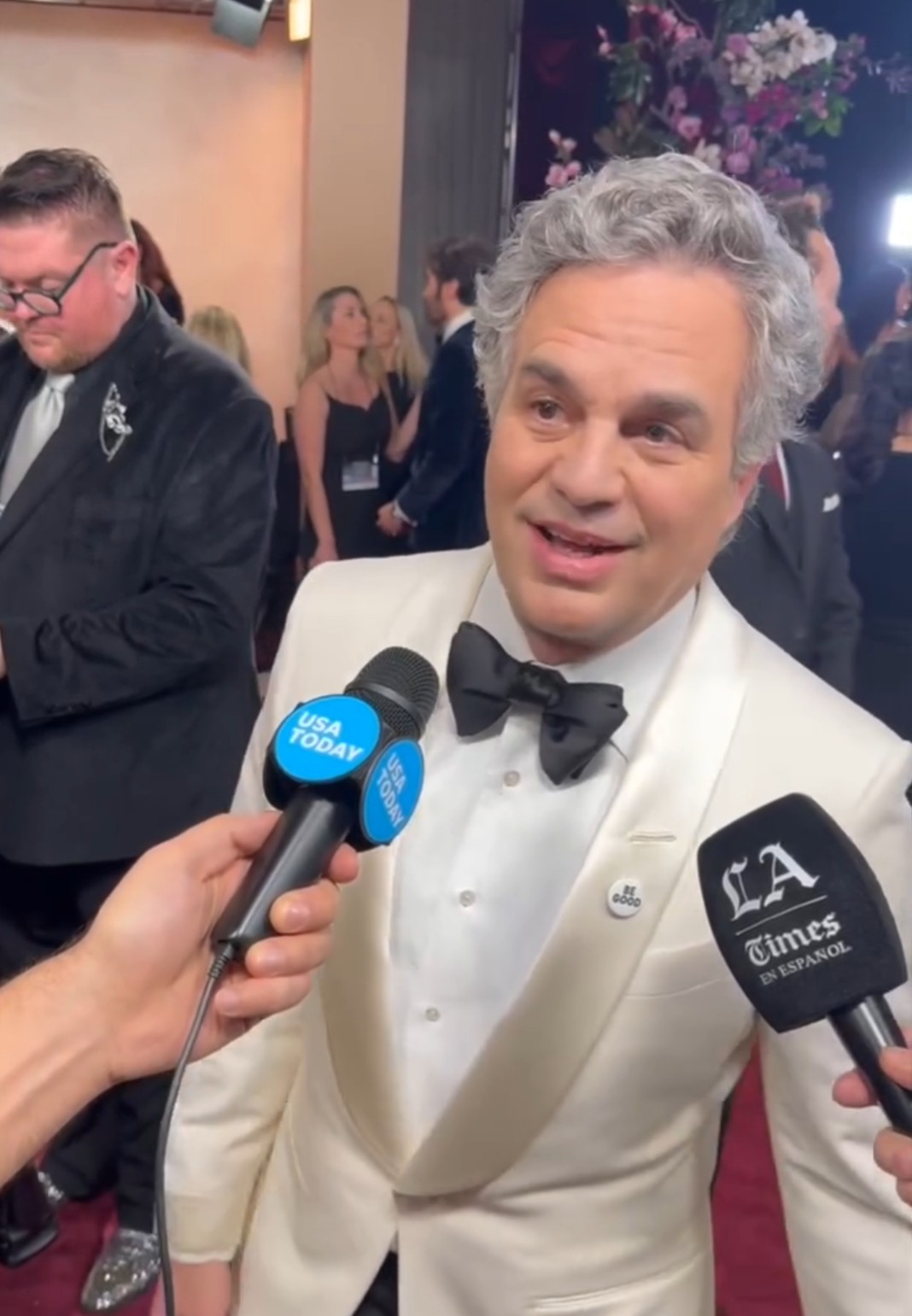 Mark Ruffalo BE GOOD Pin Button